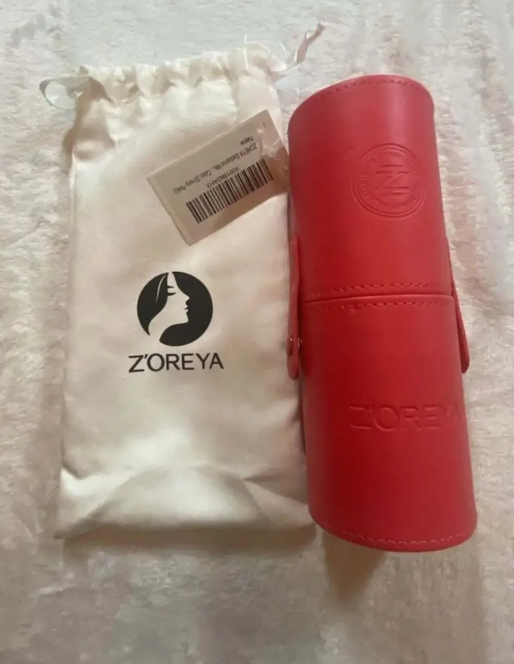 Z'OREYA Exclusive Makeup Brush Case in Smoky Pink with Brushes